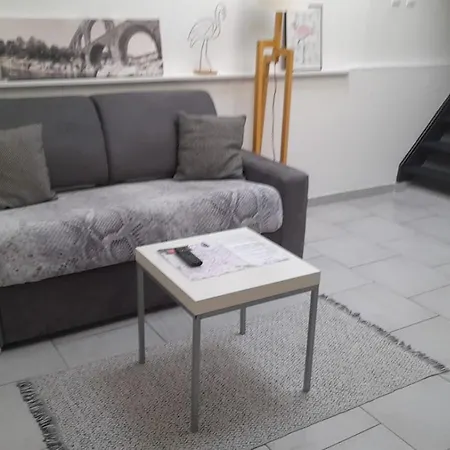 Duplex Denim Apartment Nimes Exterior photo
